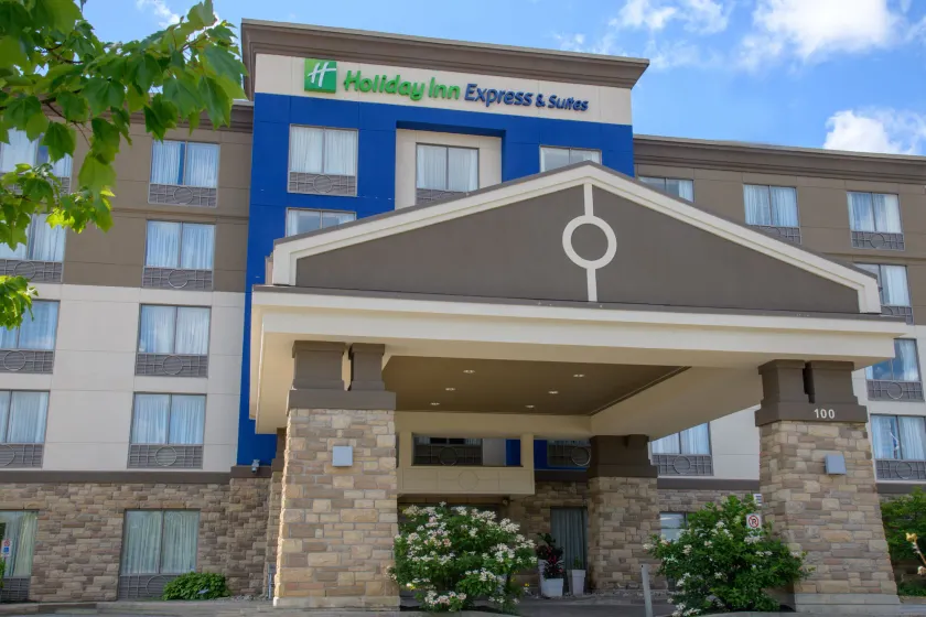 Holiday Inn Express & Suites Huntsville by IHG - Image 1