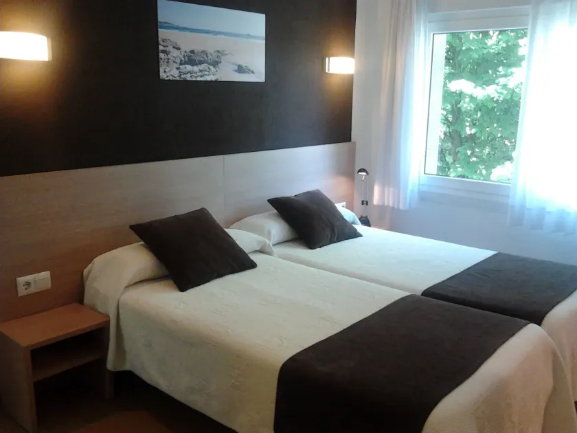 Hostal Rocamar - Image 1