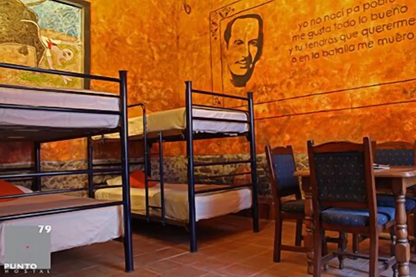 Hotel Punto 79 - Image 1