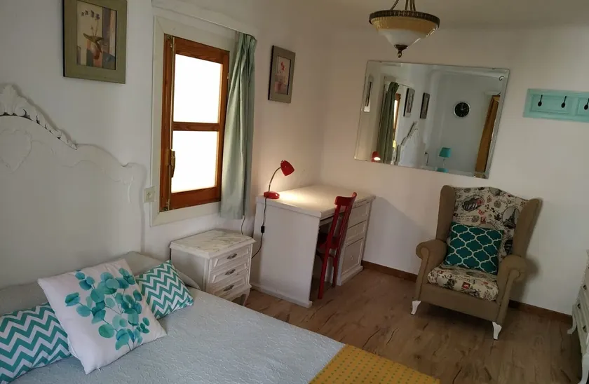 Rural House in Niguelas Next to Alpujarra - Image 1