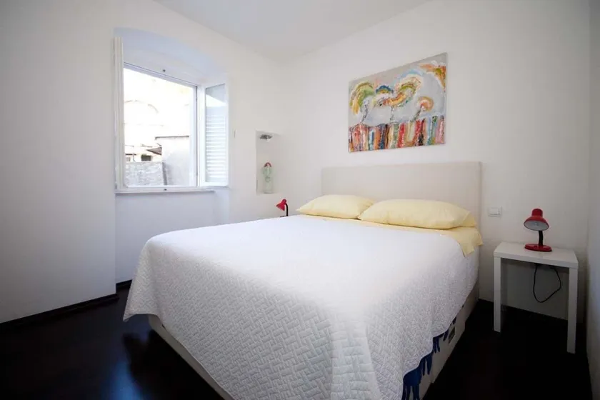 Central apartment - Image 1