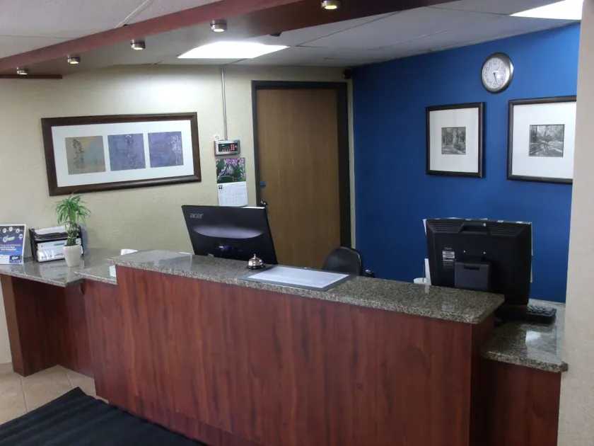 Relax Inn - Image 1
