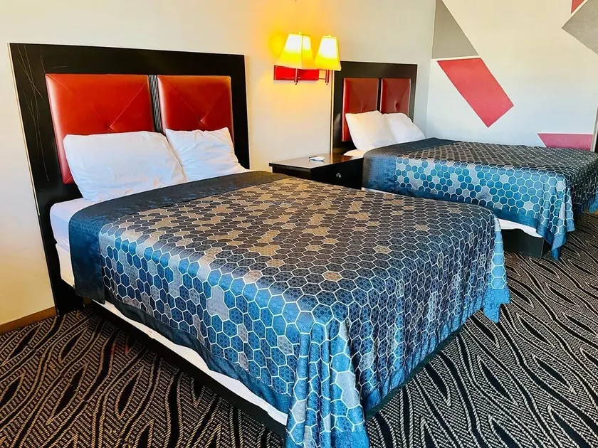 Americas Best Value Inn Jay - Image 1