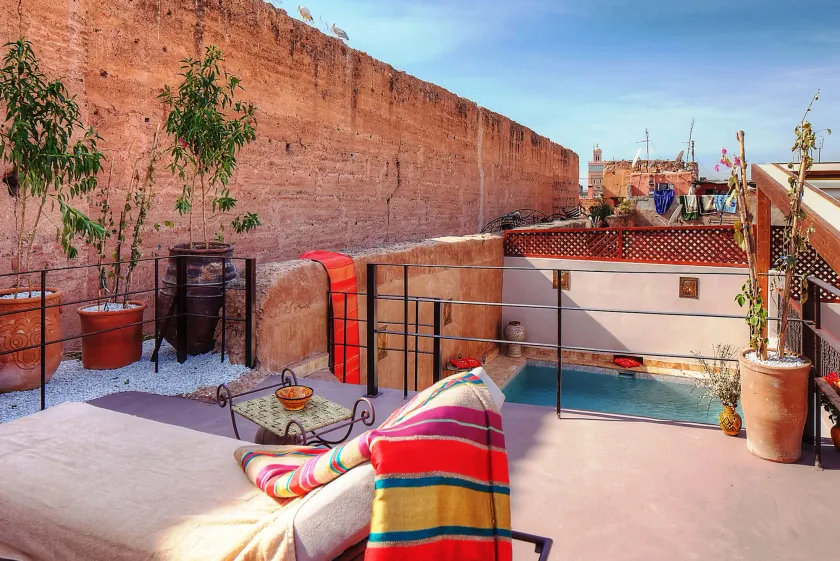 Riad Carina - Image 1