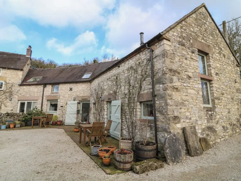 Douglas's Barn - Image 1