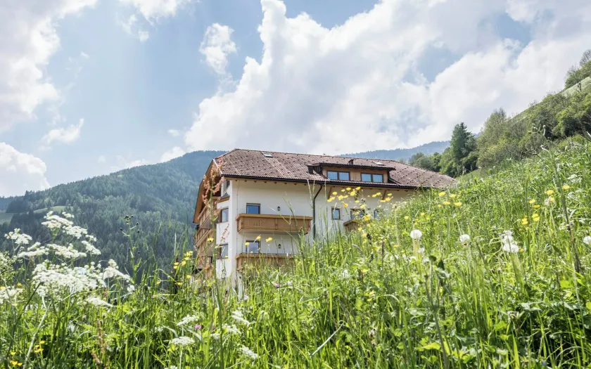 Hotel Onach - Image 1