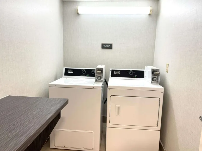 Comfort Inn - Image 1