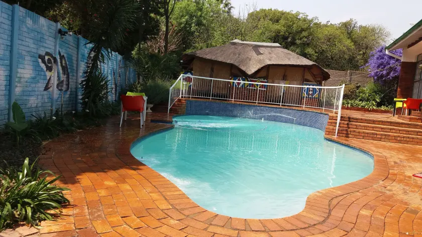 Isabels2 Guest house - Image 1