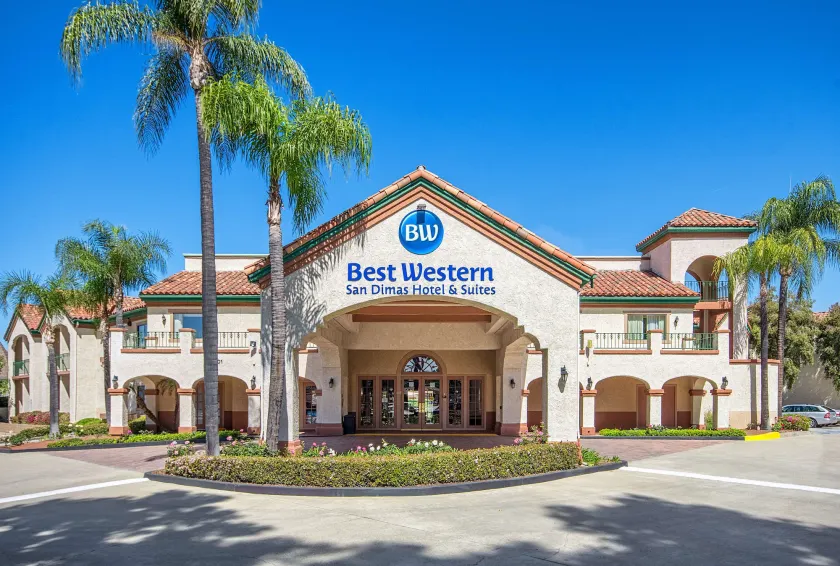 Best Western San Dimas Hotel & Suites - Image 1