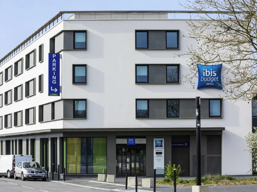 ibis budget Saint Quentin Yvelines - Vélodrome - Image 1