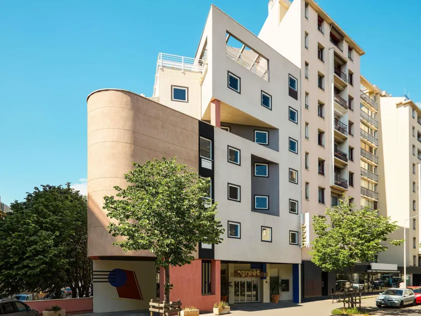 greet hotel Marseille Parc Chanot Velodrome by Accor - Image 1