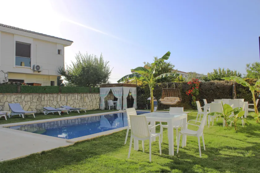 Odabasi Su Alacati  - Image 1
