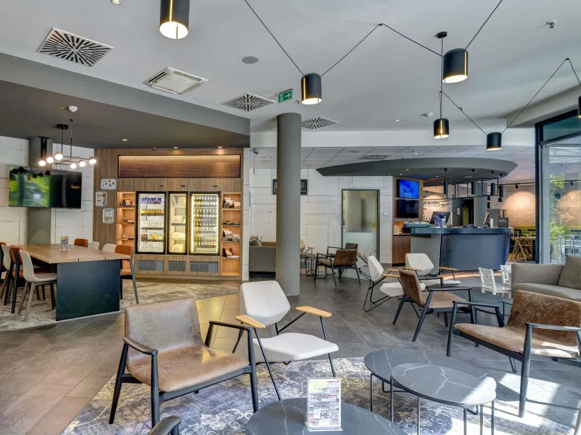 Novotel Suites München Parkstadt Schwabing - Image 1