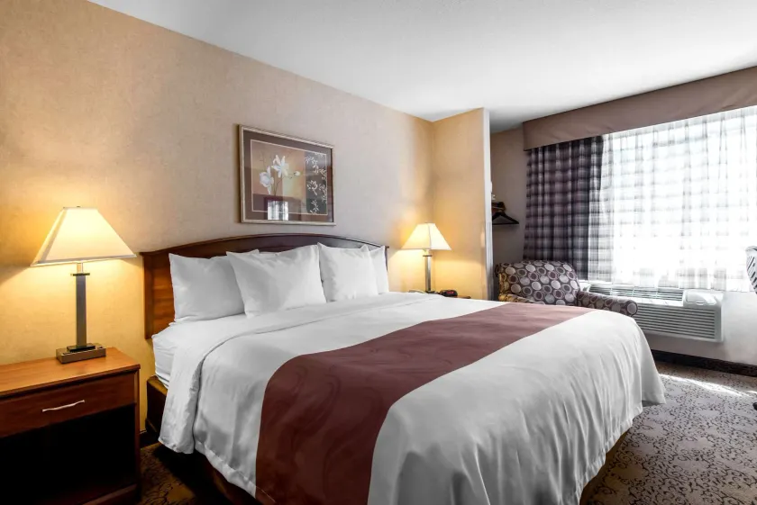 Quality Inn Burlington - Image 1