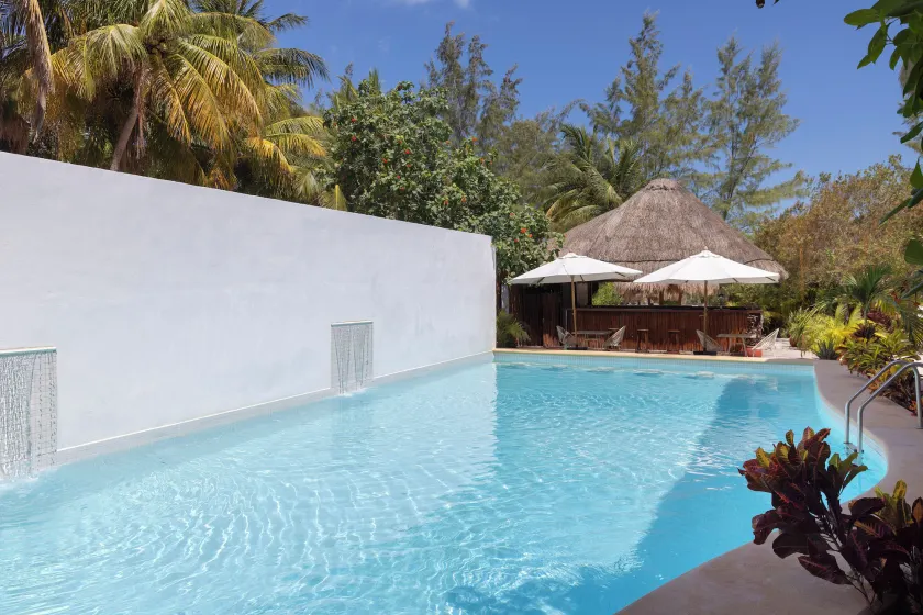 Hotel Villas HM Paraíso del Mar - Image 1