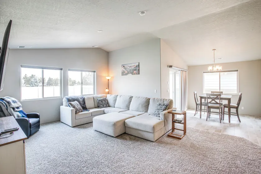 3 Mi to Spokane River! Furnished Patio & Yard - Image 1