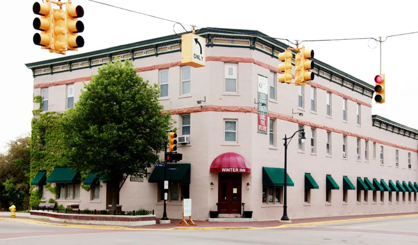 The Winter Inn - Image 1