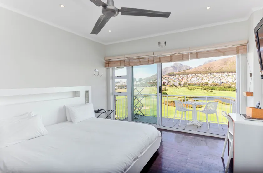 Mouille Point Apartments - Image 1