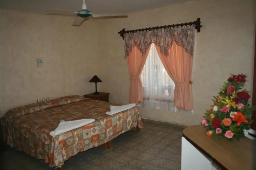 Hotel Soraya De Puerto Angel - Image 1