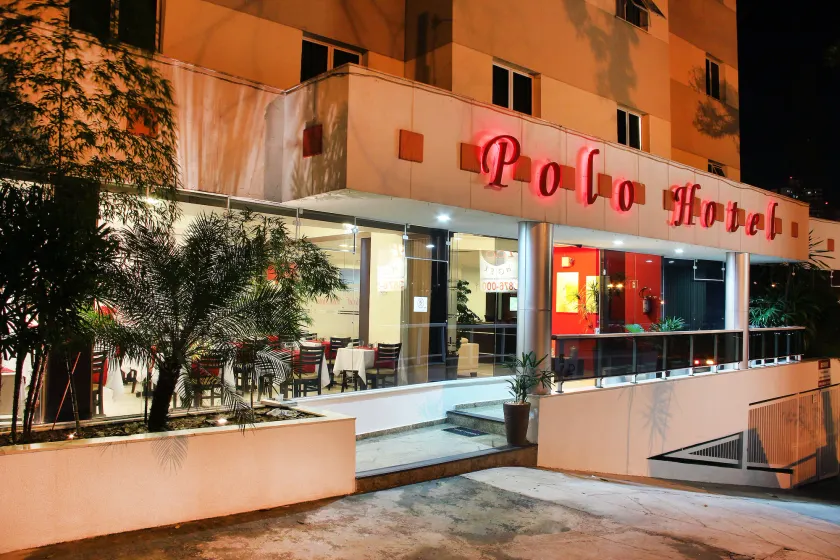Polo Hotel - Image 1