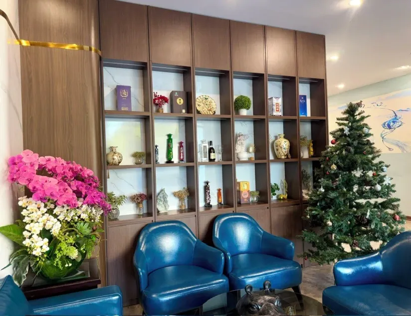 ATOUR Phoenix Hotel - Image 1