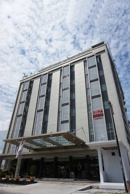 Sonaview Hotel - Image 1
