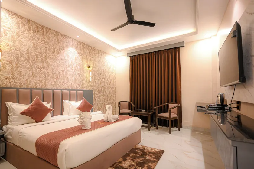 Virasat Hotel by Triveni Grand - Image 1