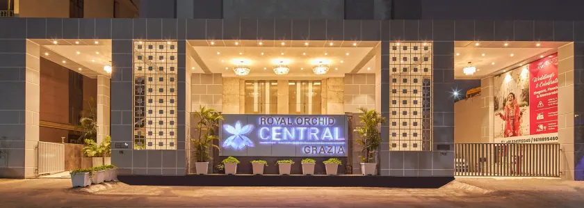 Royal Orchid Central Grazia - Image 1