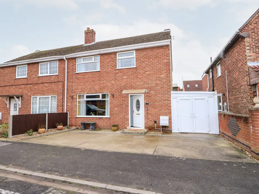 Rose Cottage - Image 1