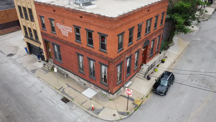 Traveler's Rest Hotel - Image 1