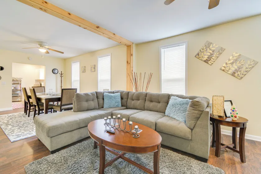 2 Mi to Syracuse University: Apt w/ Fire Pit - Image 1