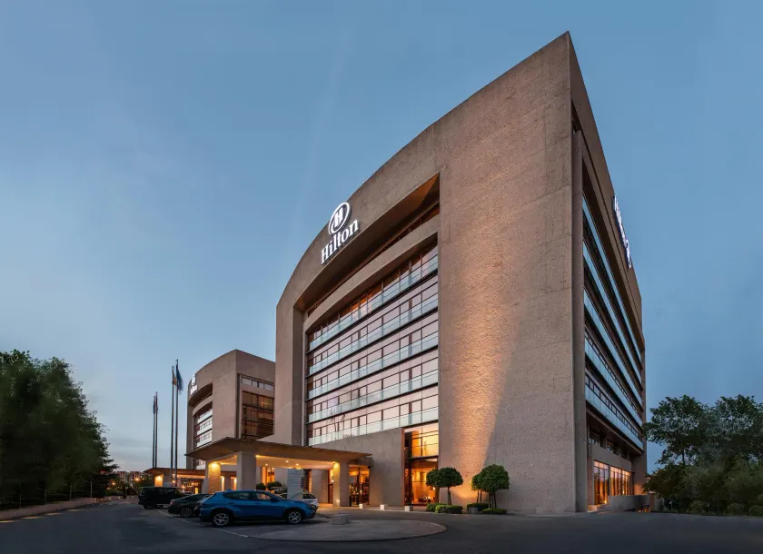 Hilton Madrid Airport - Image 1