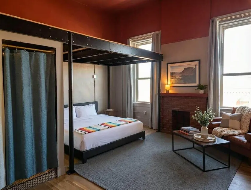 The Well Hotel & Taproom  - Image 1