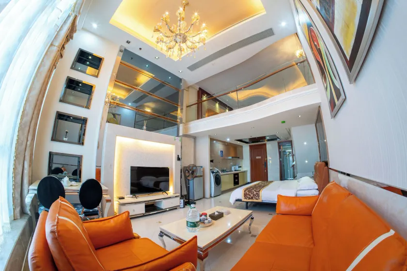 Louidon Mega Apartment Of Beijing Road - Image 1