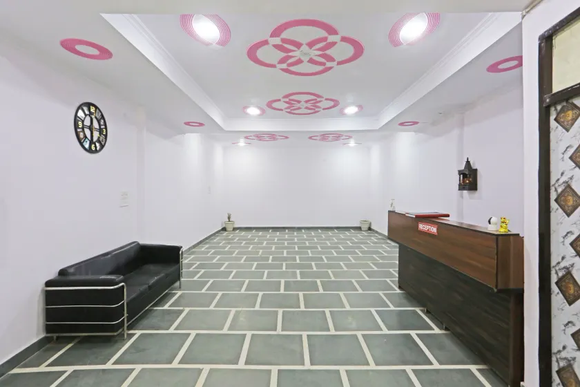 Twamev Residency  - Hall