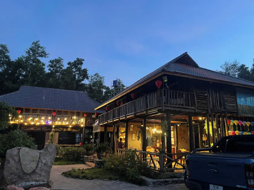 Lam Mountain Retreat Ông Lang - Image 1