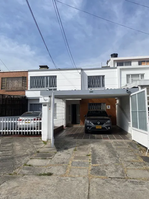 Hostel Urban City Bogotá - Image 1