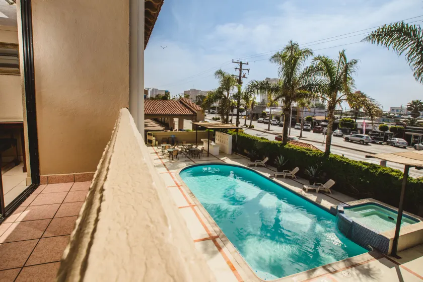 Del Mar Inn Rosarito - Image 1