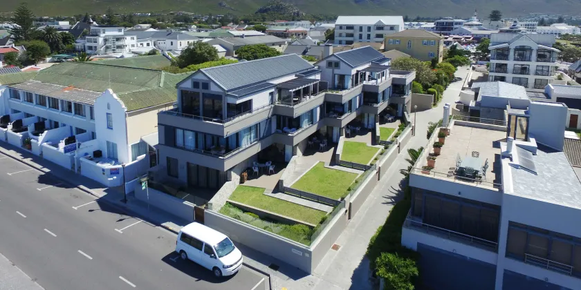 Hermanus Apartments - Image 1