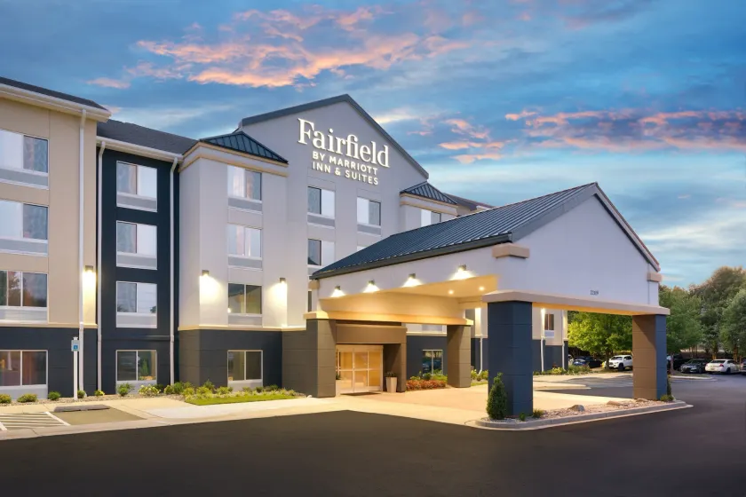 Fairfield Inn by Marriott Lexington Park Patuxent River Naval Air Station - Image 1