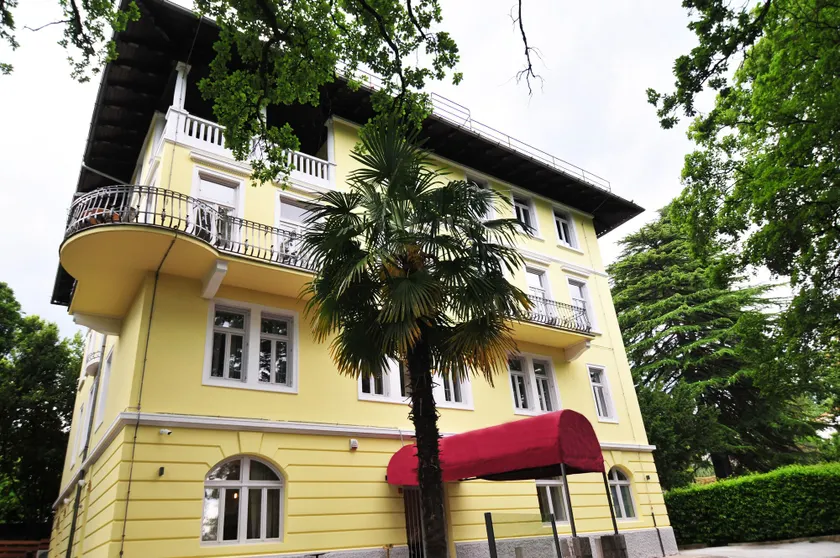 Hotel Villa Laurel - Image 1