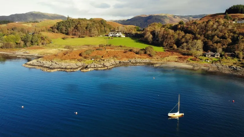 Loch Melfort Hotel - Image 1