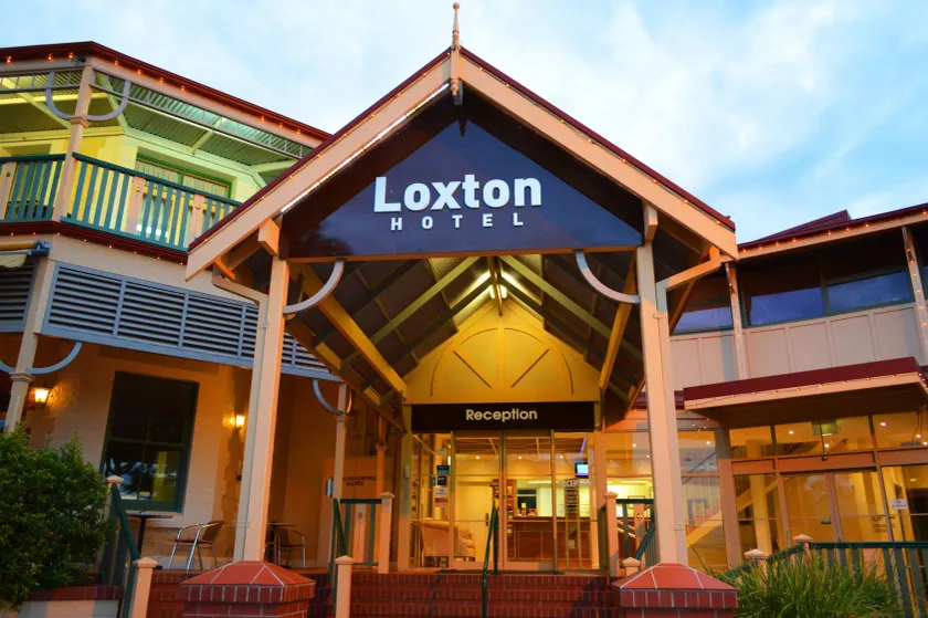 Loxton Community Hotel Motel - Image 1