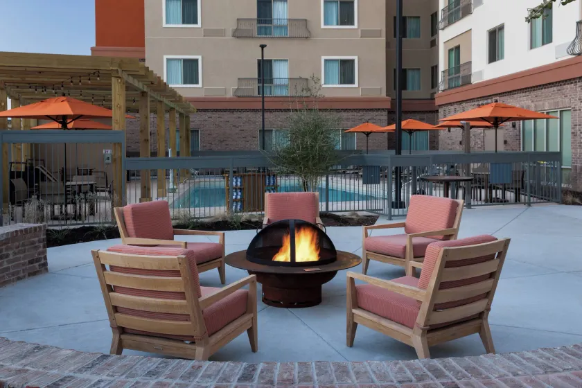 Courtyard by Marriott Fort Worth Historic Stockyards - Image 1