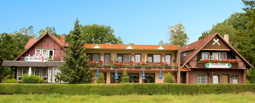 Land-gut-Hotel Landhaus Heidehof - Image 1