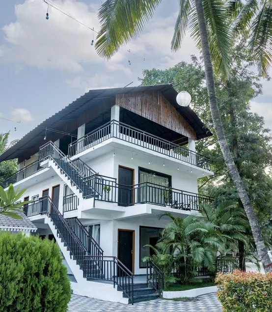 Silver Oak Tropical Resort By Bay Hotels - Image 1