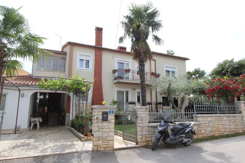 Apartments Villa Buric - Image 1