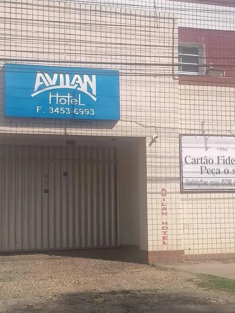 Avilan Hotel - Image 1