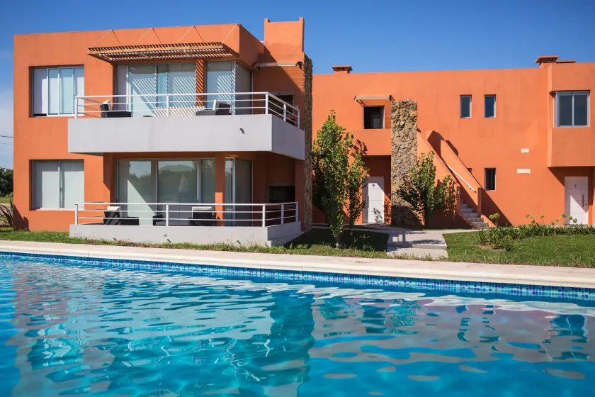 Lomas del Real Aparthotel - Image 1
