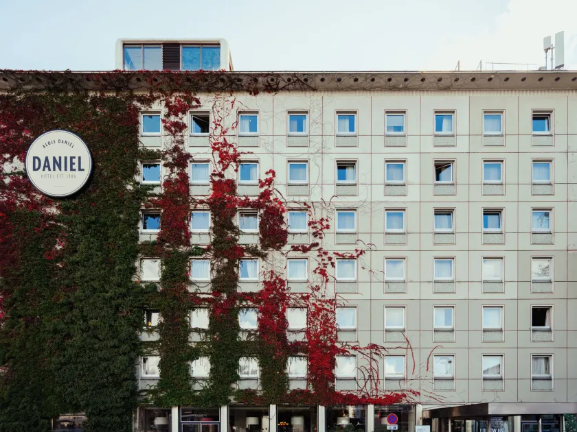 Hotel Daniel Graz - Smart Lifestyle Near City Centre - Image 1